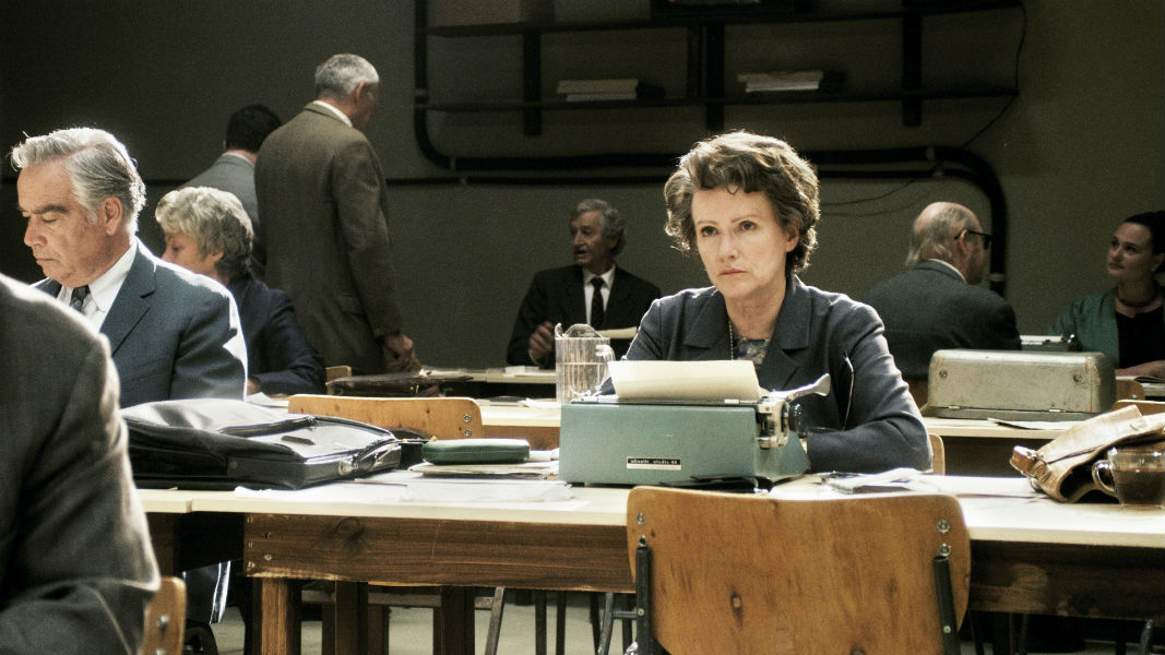 http://www.ipool.it//public/foto/NEW/Hannah-Arendt/Big/barbara-sukova-processo-eichmann.jpg